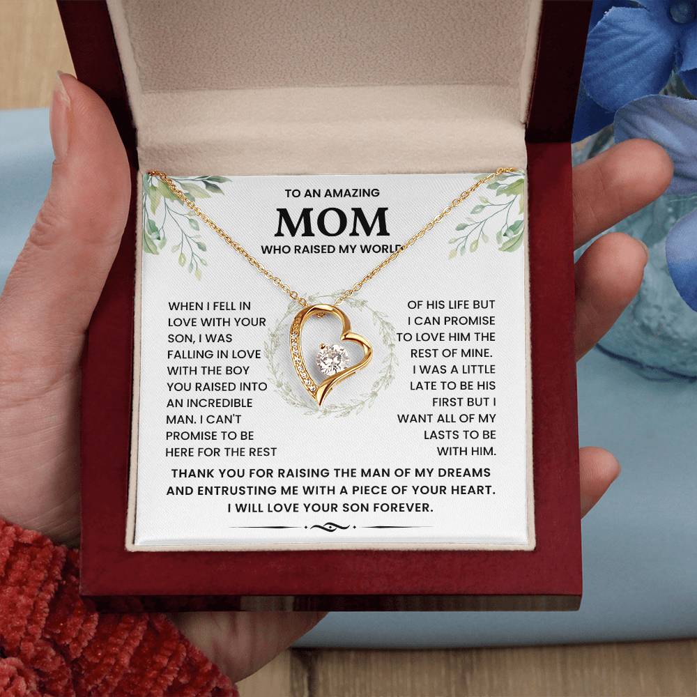 To An Amazing Mom Who Raised My World Necklace - Gift for BF Mom and MIL