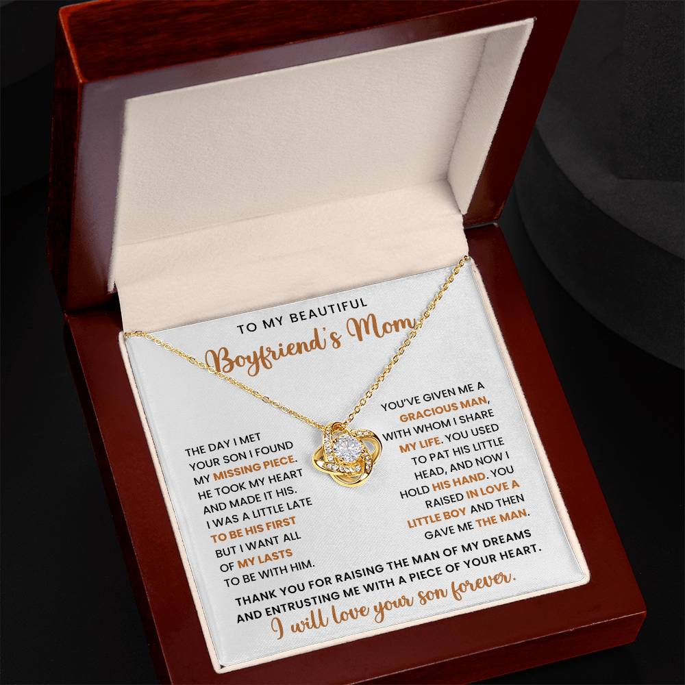 Meaningful Gift for Boyfriend's Mom - Necklace Gift Set