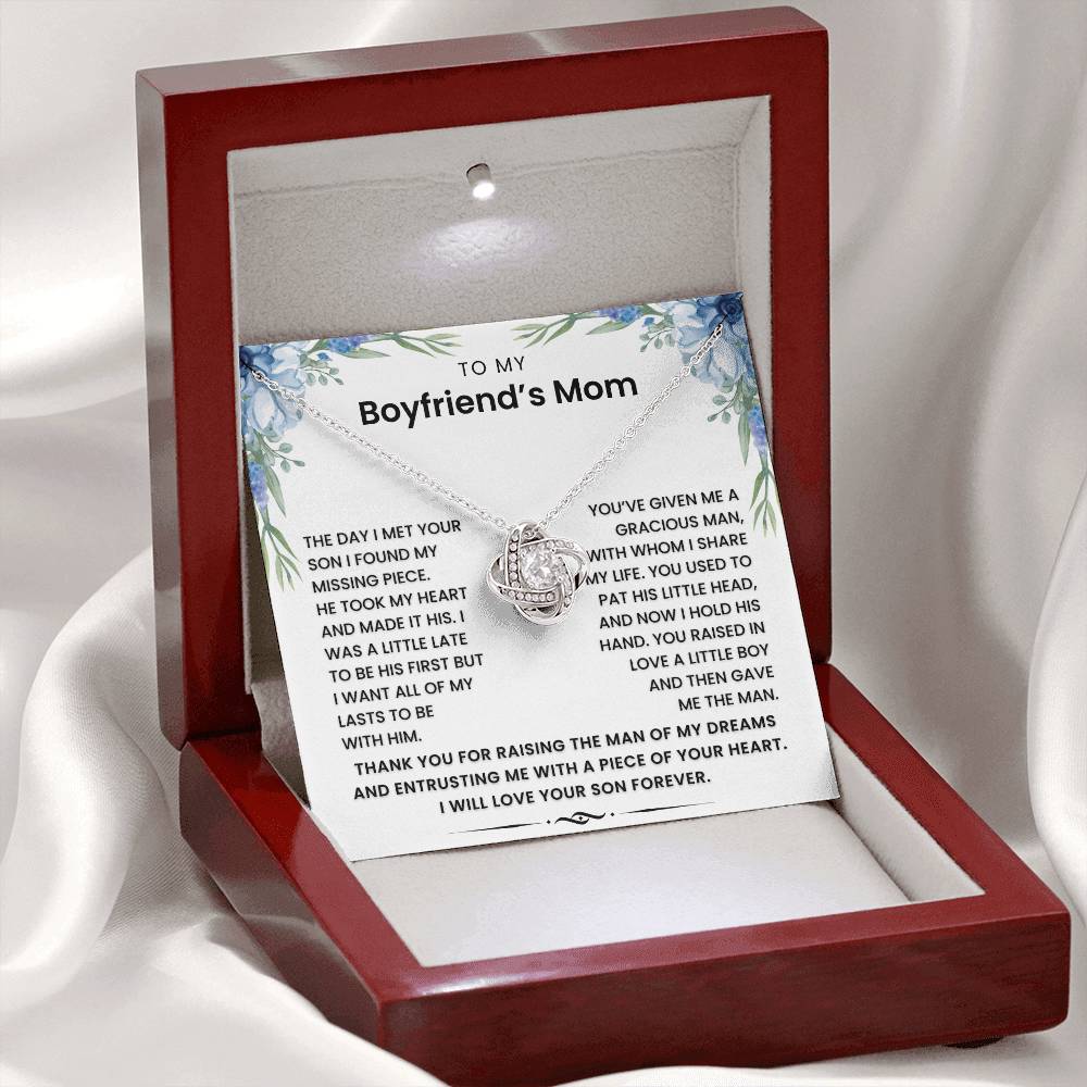 To My Boyfriend's Mom - Thank You for Raising The Man of My Dreams - Necklace