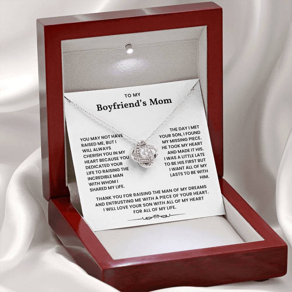 To My Boyfriend's Mom - Thank You For Raising The Man of My Dreams - Necklace