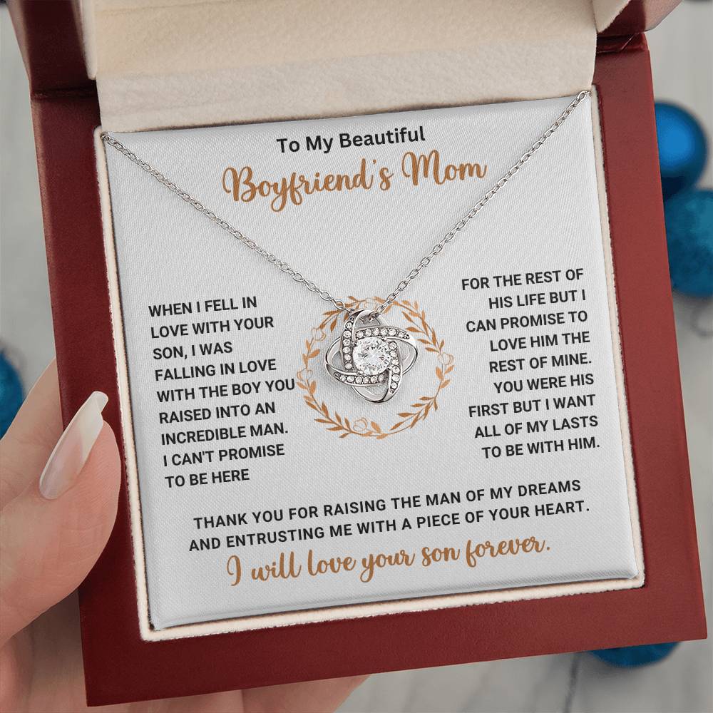 Meaningful Gift for Boyfriend's Mom - Necklace Gift Set